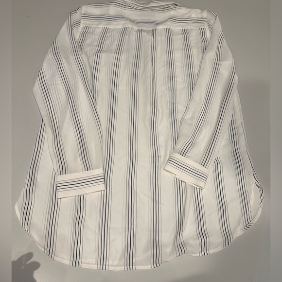 Loft Women’s Cream Striped Collared Shirt Size Large - Picture 2 of 5